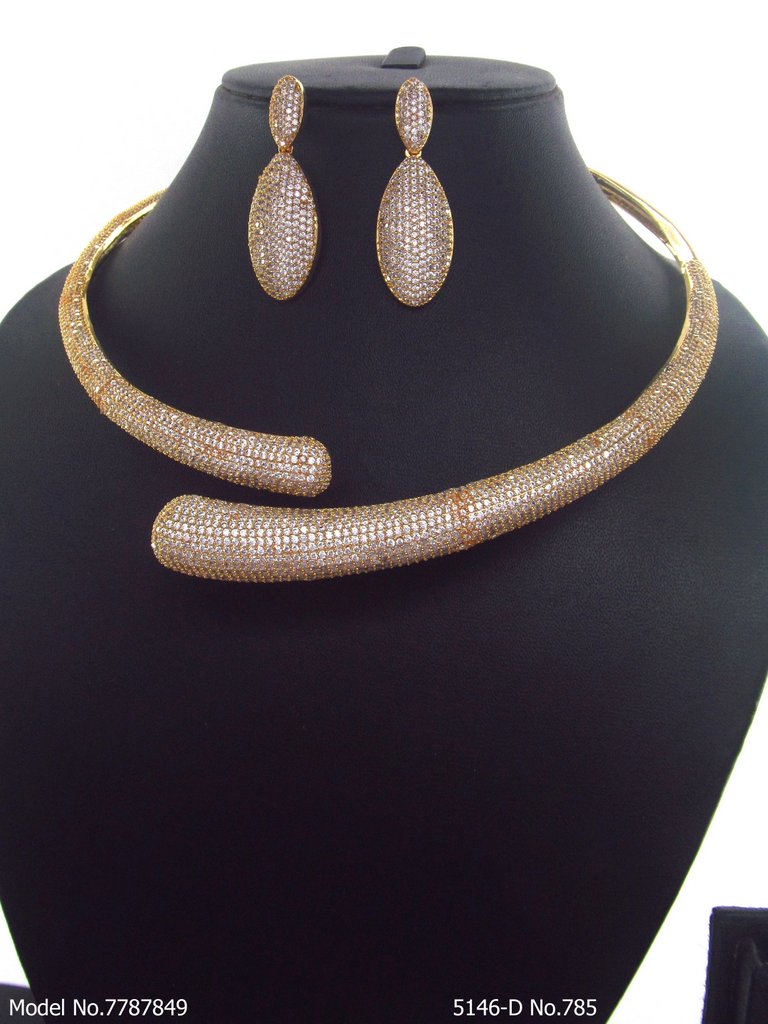 Western Necklace set