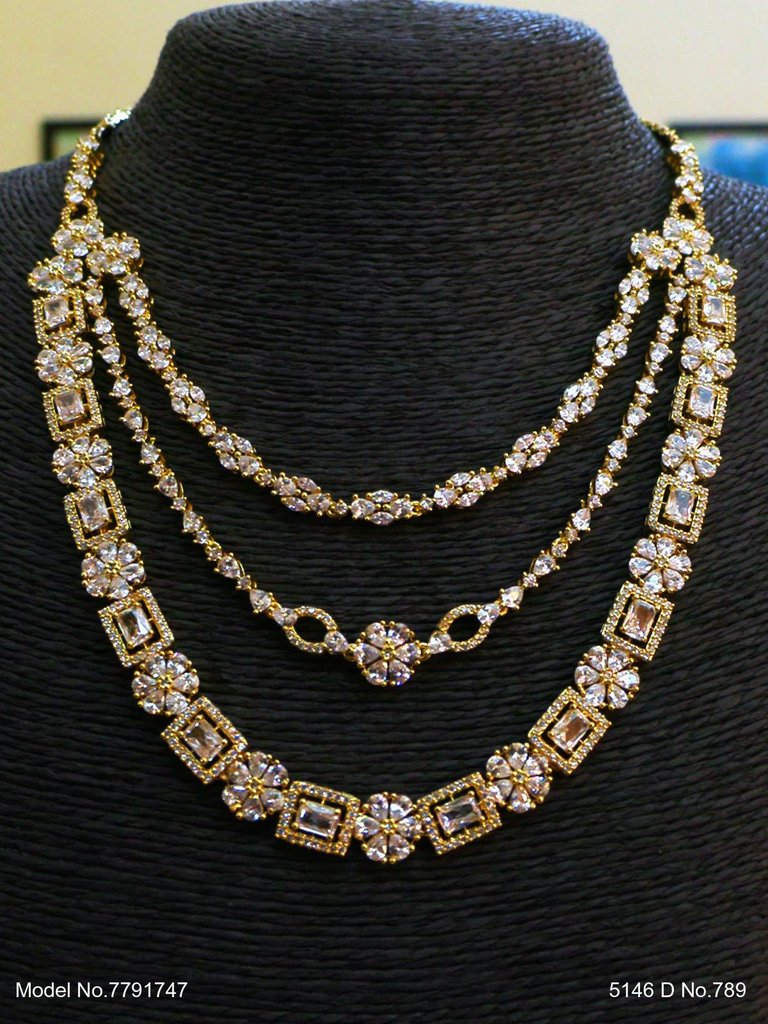 Showstopper Imitation Jewelry Set