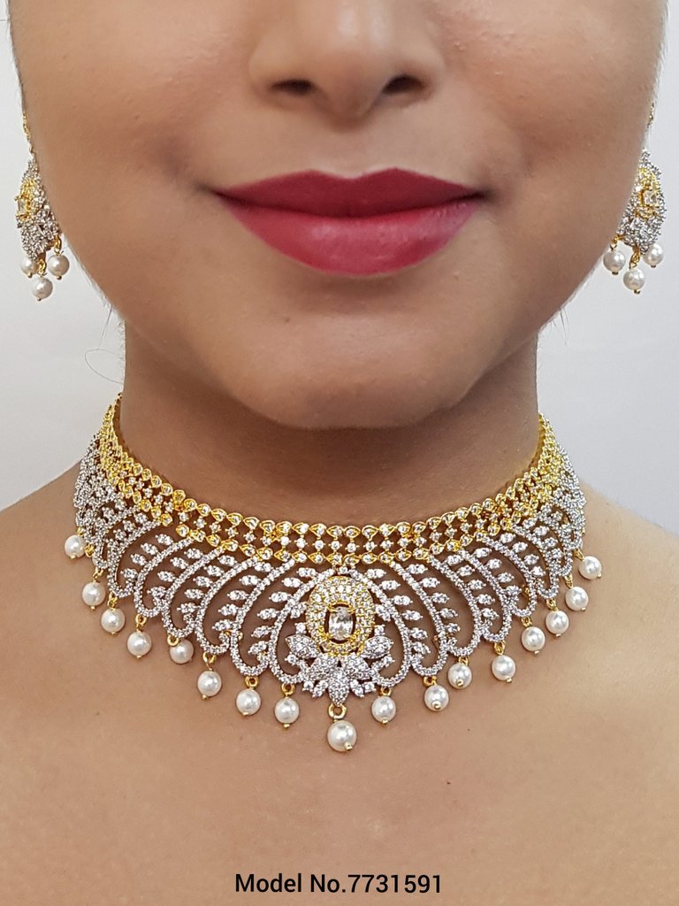 Artificial Diamond Jewelry Set for Brides