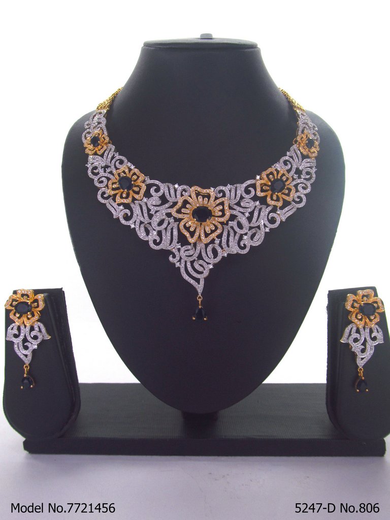 Fashion Necklace Set | Artificial Diamonds / Zircons