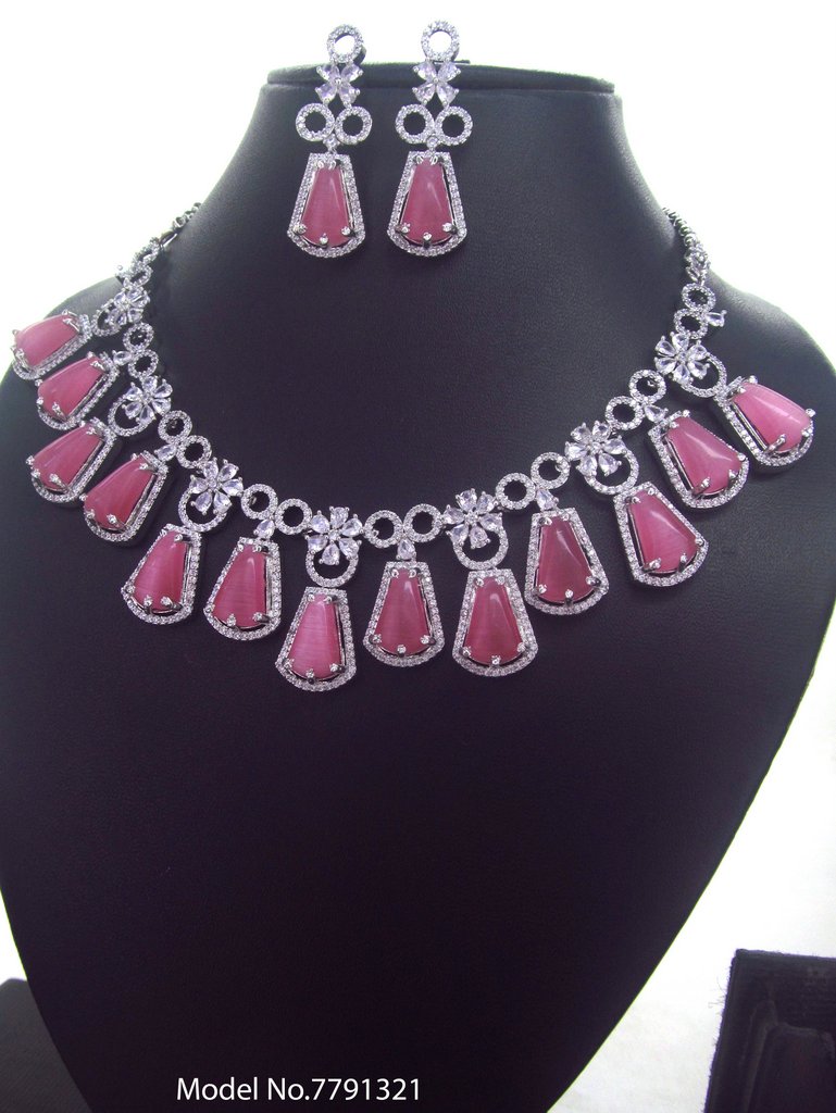 Handmade Traditional Masterpiece Zircon Jewelry Set