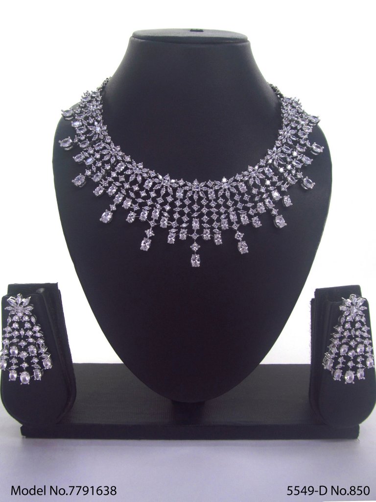 Original Zircon Necklace Set