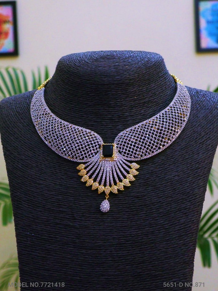 Trendy Traditional Necklace Set | Ideal Birthday Gift