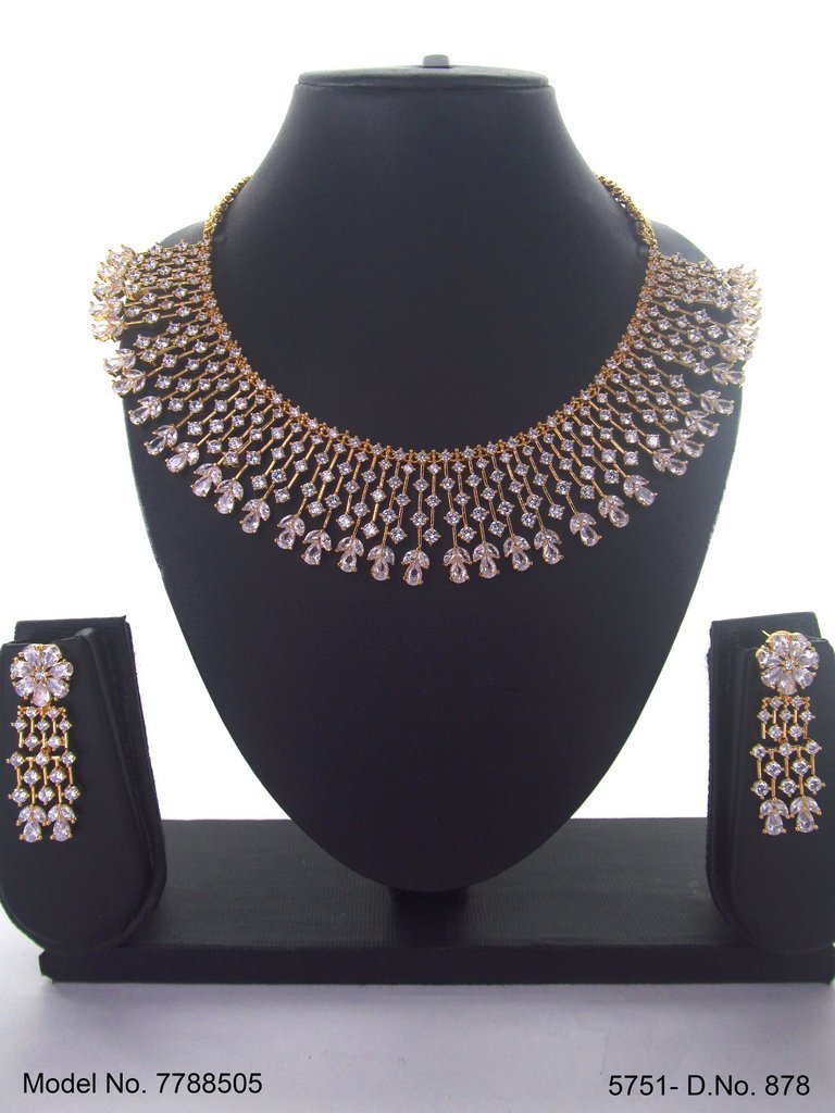 Trendy Traditional Necklace Set | Ideal Birthday Gift