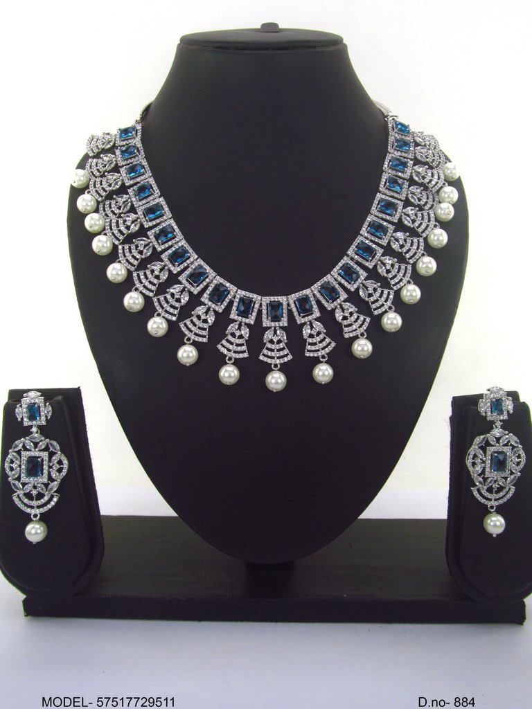 Wholesale Traditional Necklace Set