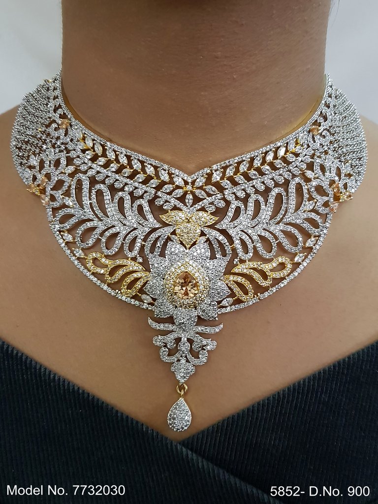 Necklace Set with Classic earrings