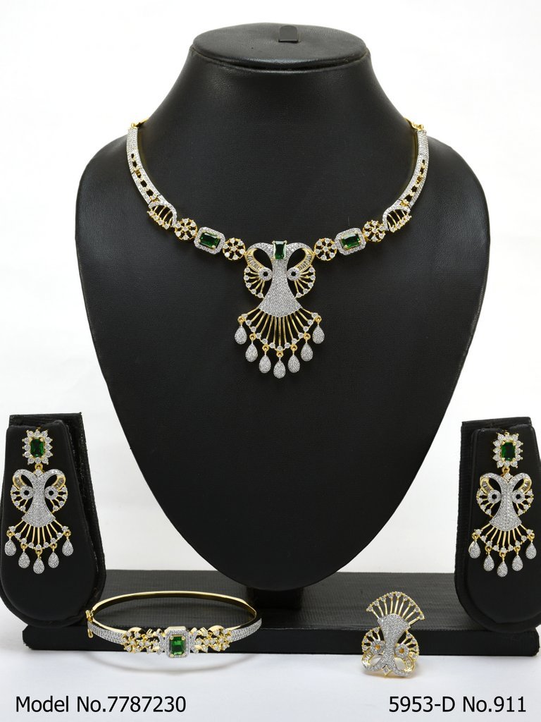 Designer Jewelry in Wholesale