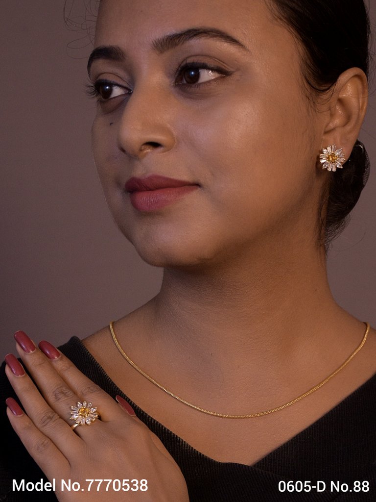 Earring With Finger Rings