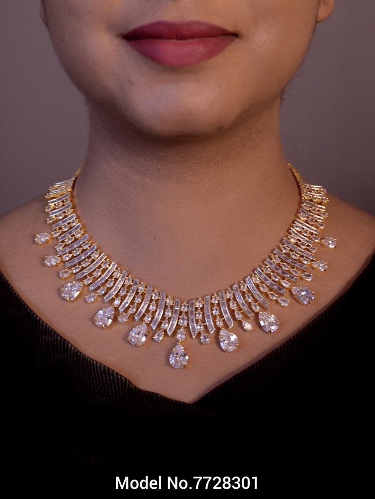 Fashion Necklace Set | Artificial Diamonds / Zircons