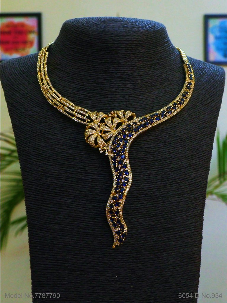 Wholesale Traditional Necklace Set