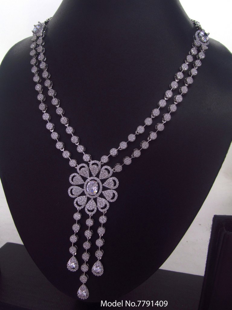 Original Zircon Necklace Set