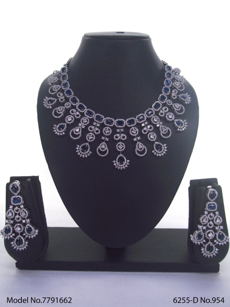 Original Zircon Necklace Set