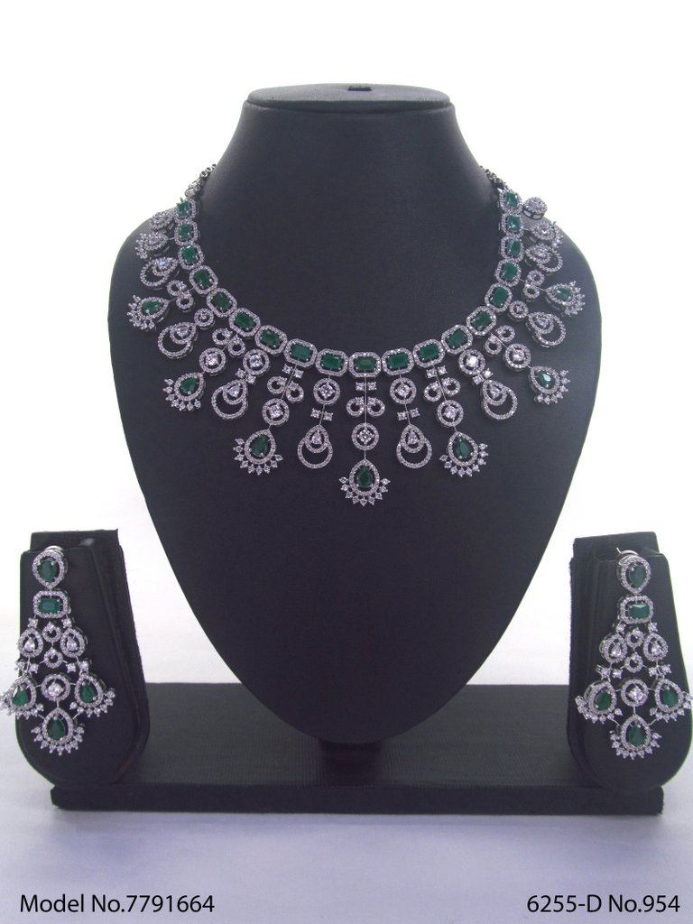 Original Cz Traditional Necklace