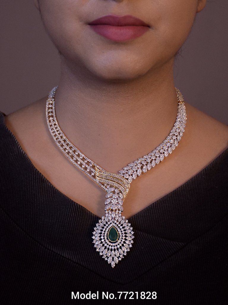 Traditional American Diamond Set