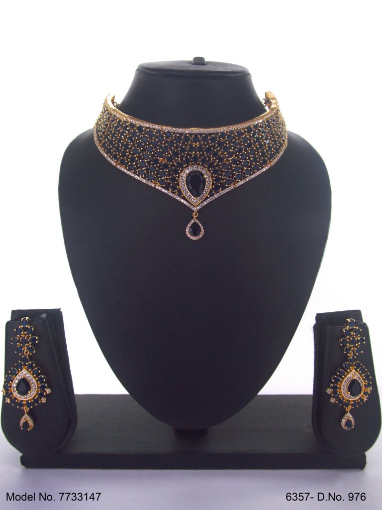 Showstopper Imitation Jewelry Set