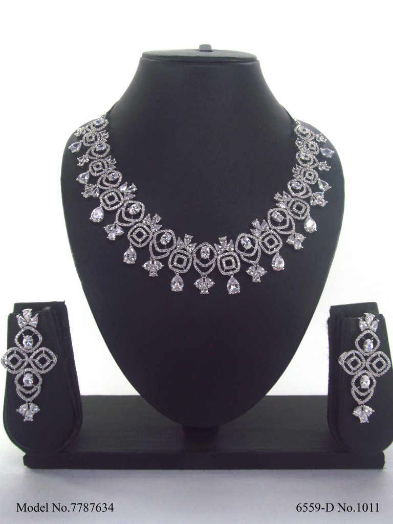 Showstopper Imitation Jewelry Set