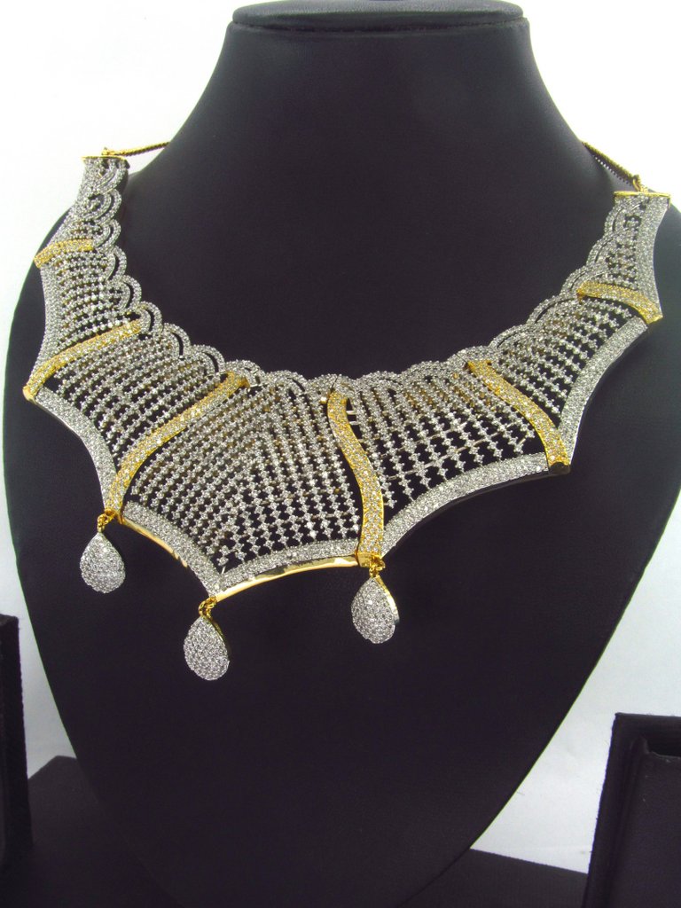 Designer Jewelry in Wholesale