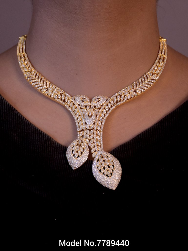 Fashion Necklace Set | Artificial Diamonds / Zircons