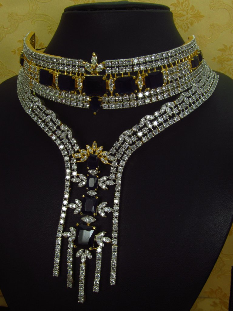 Choker Necklace Set for Weddings