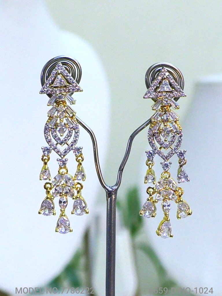 Traditional Design | American Diamond Jewelry Set