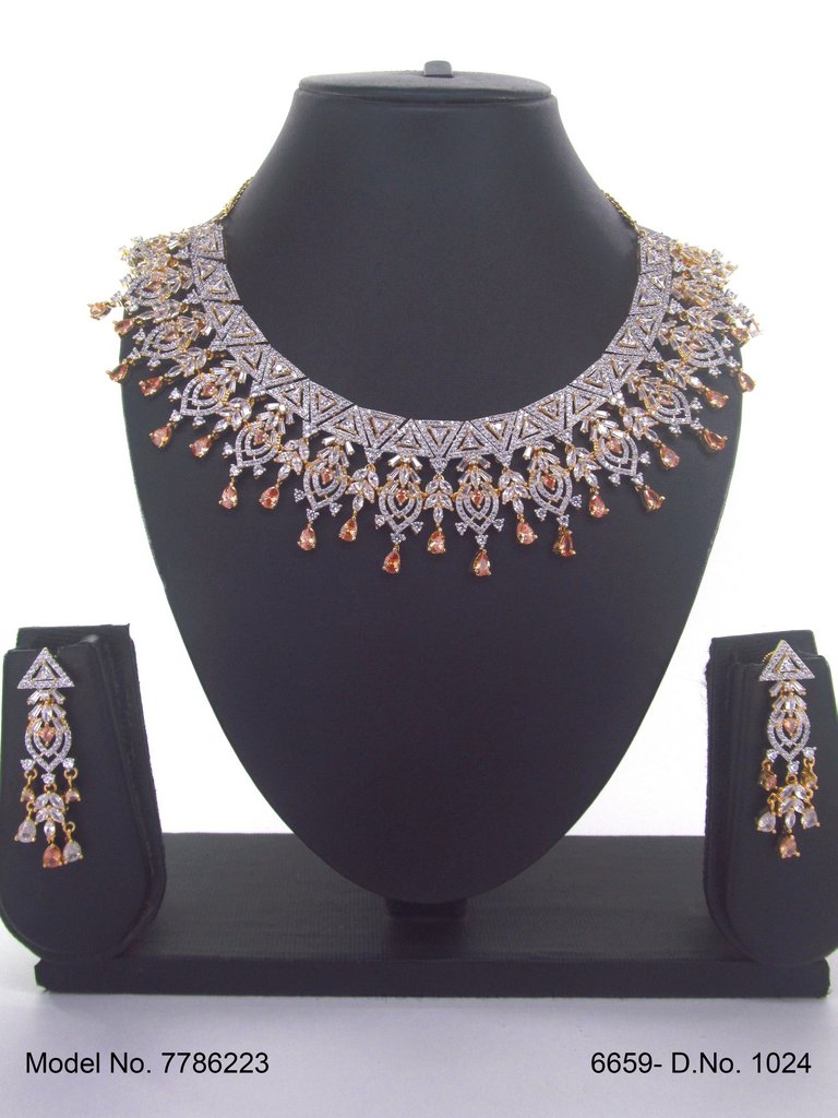 Fashion Necklace Set | Artificial Diamonds / Zircons