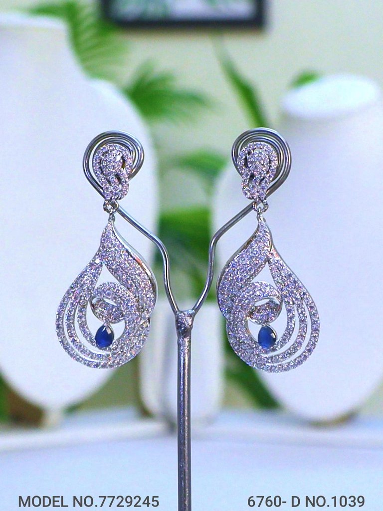 Art Jewelry