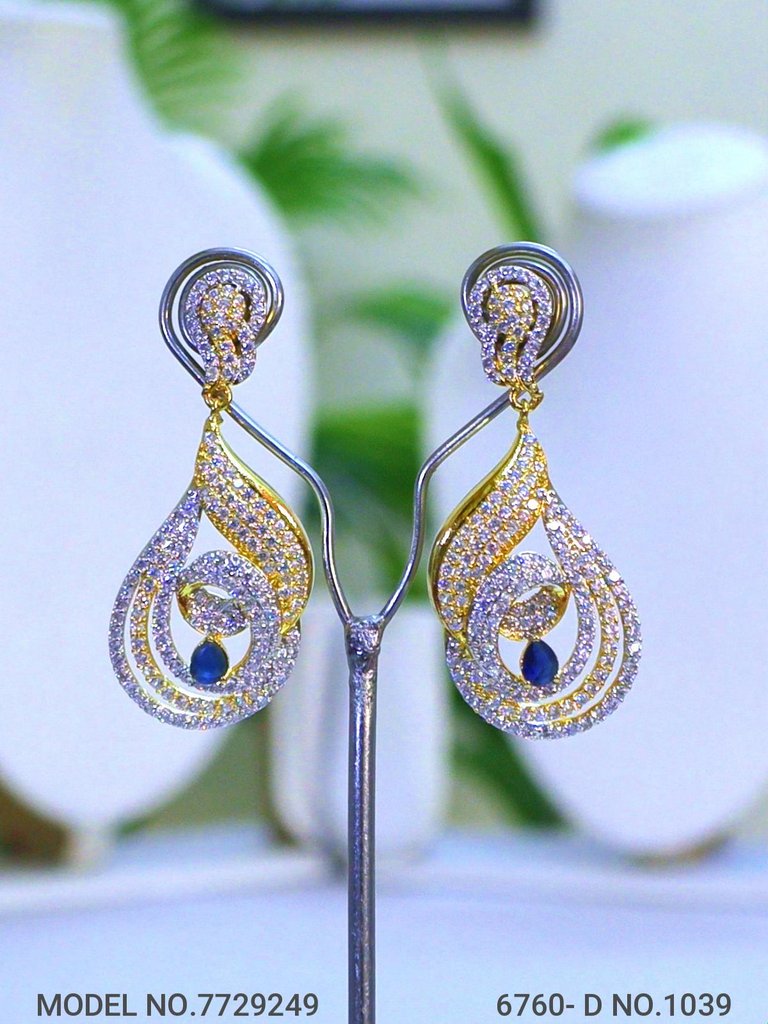 Handmade Traditional Masterpiece Zircon Jewelry Set