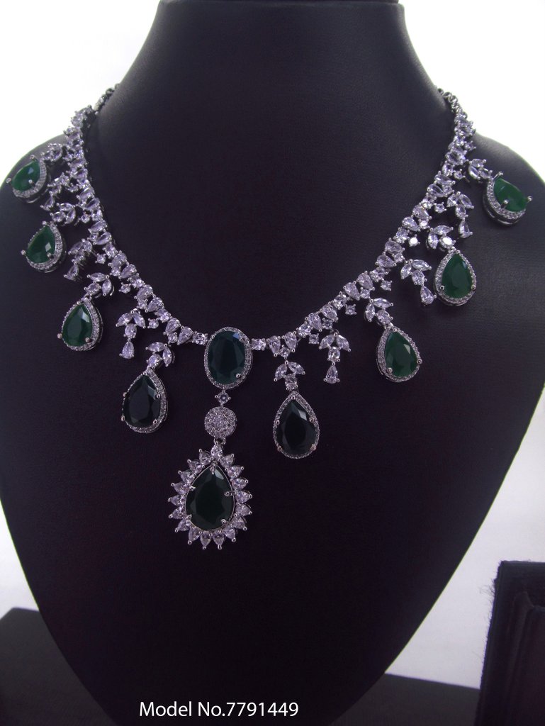 Handmade Traditional Masterpiece Zircon Jewelry Set