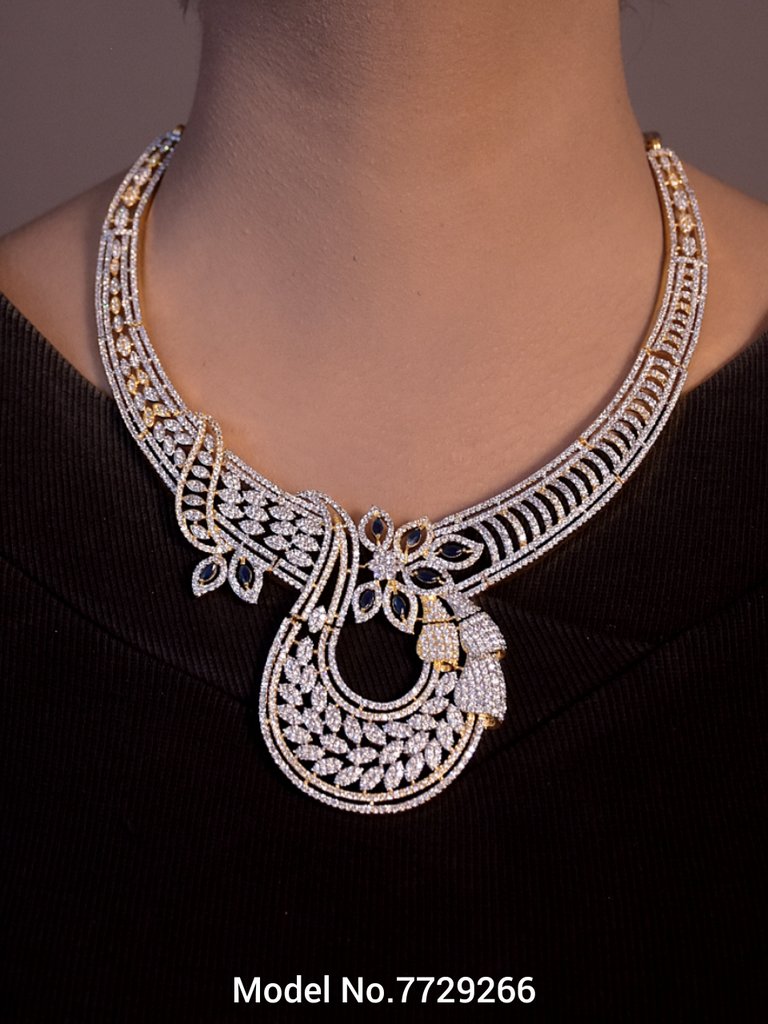 Necklace Designed by Passionate Craftsmen !