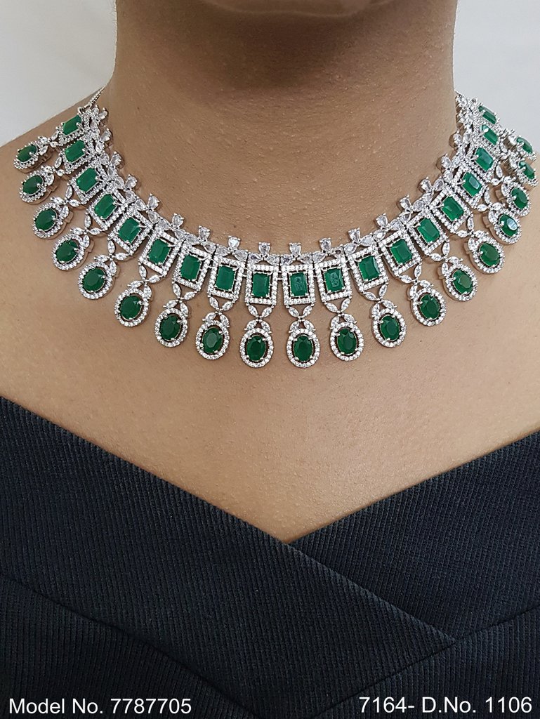 Wholesale Traditional Necklace Set