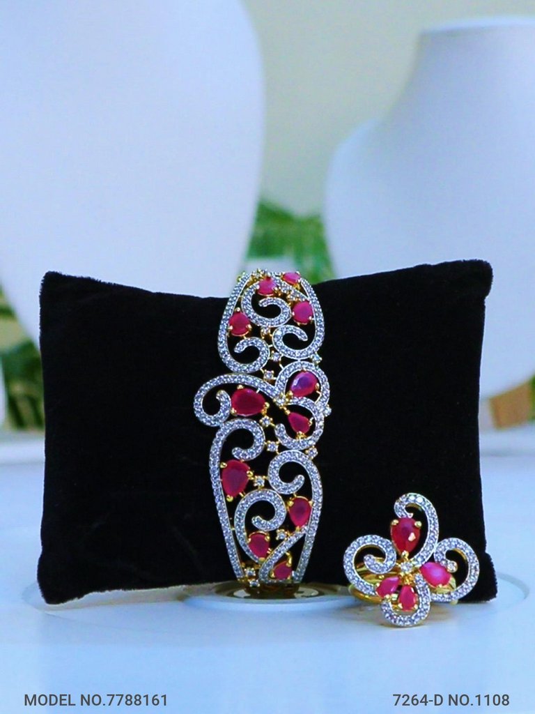 Handmade Traditional Masterpiece Zircon Jewelry Set