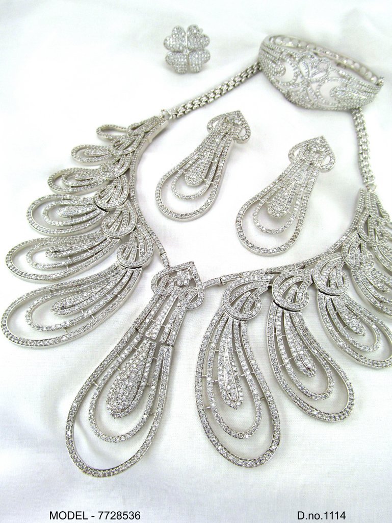 Showstopper Imitation Jewelry Set