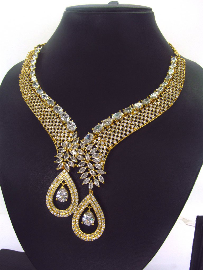 Amazing Traditional Jewelry Set