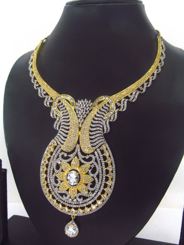 Trendy Traditional Necklace Set | Ideal Birthday Gift