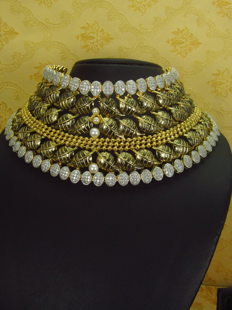 Bridesmaid Necklace Set for Traditional Weddings