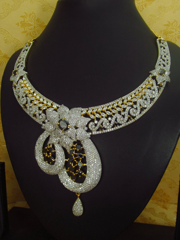 Designer Jewelry in Wholesale