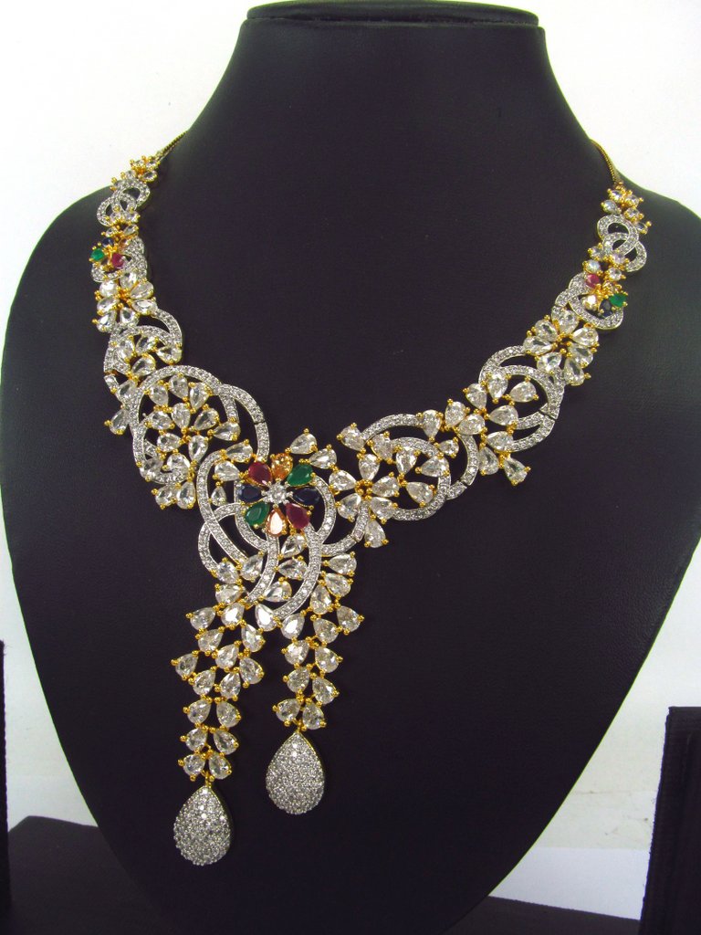 Fashion Necklace Set | Artificial Diamonds / Zircons