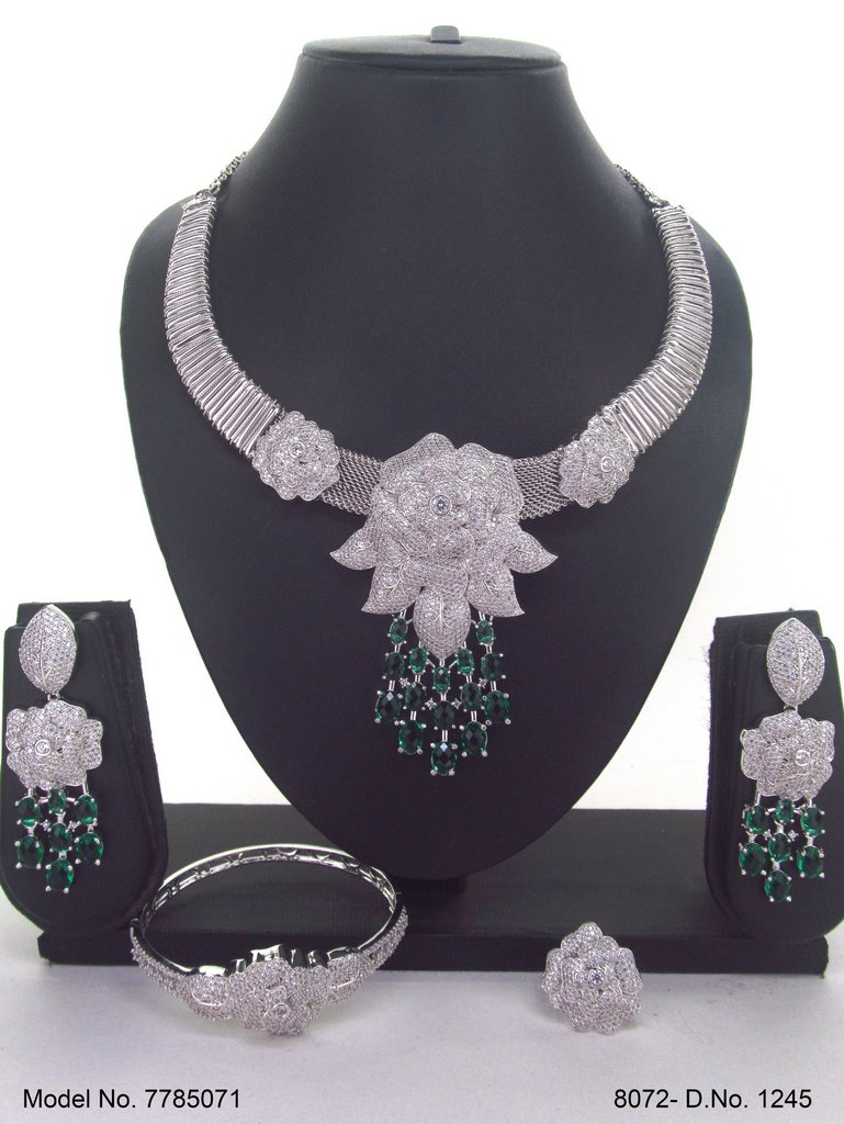 Original Zircon Necklace Set