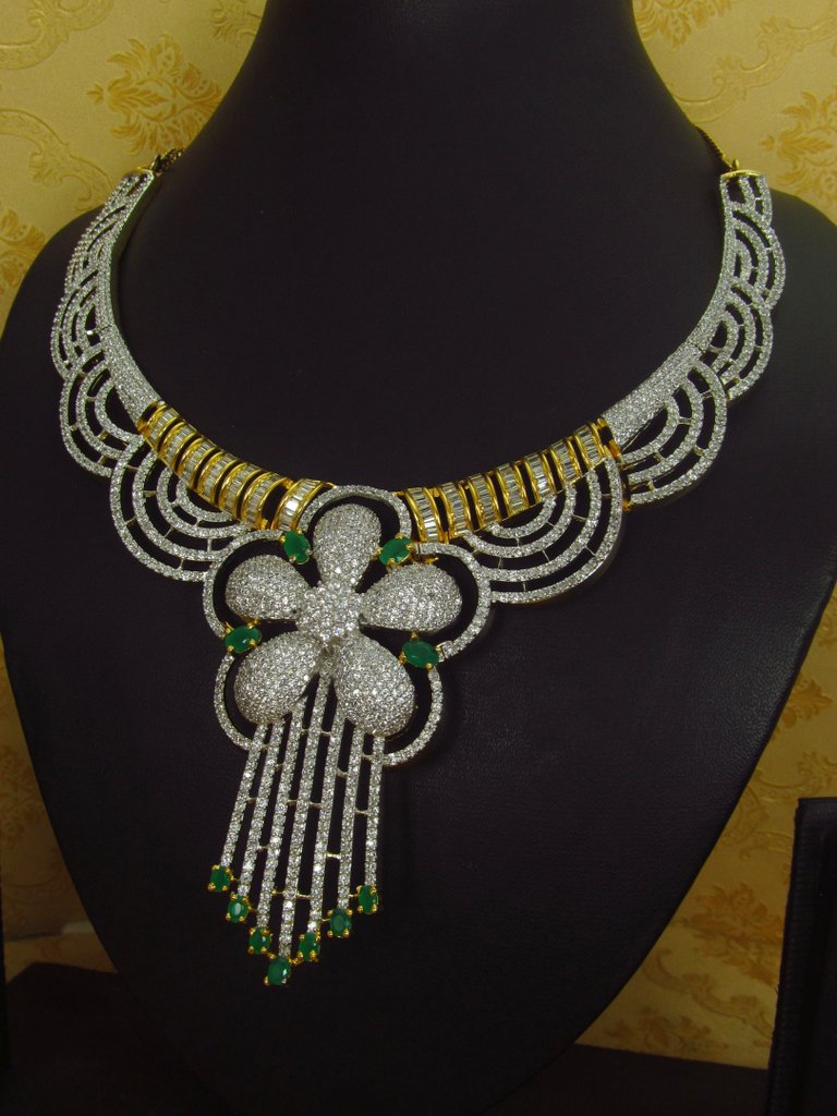 Western Necklace set