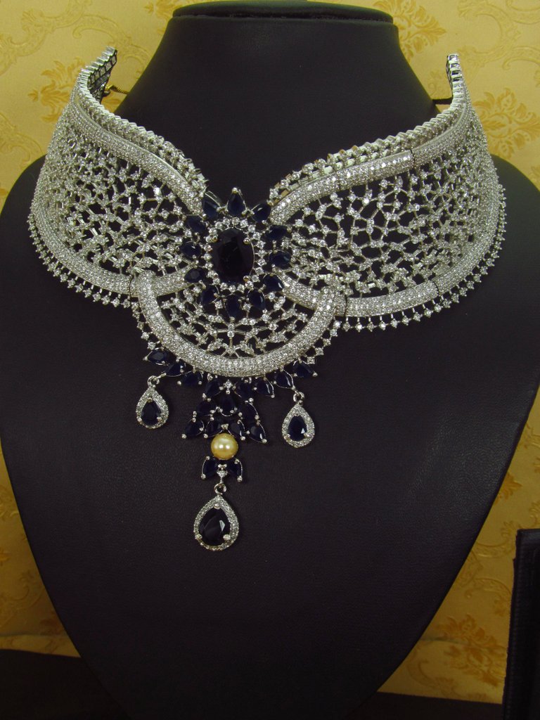 Zirconia Fine Fashion Jewelry Set