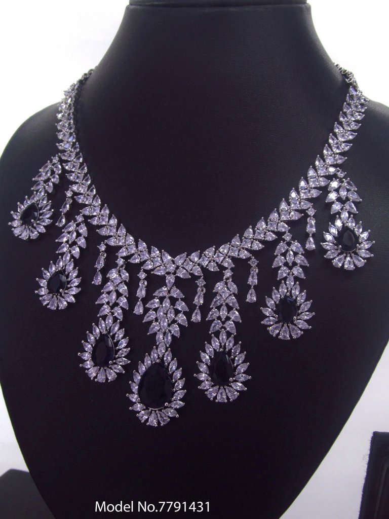 Showstopper Imitation Jewelry Set