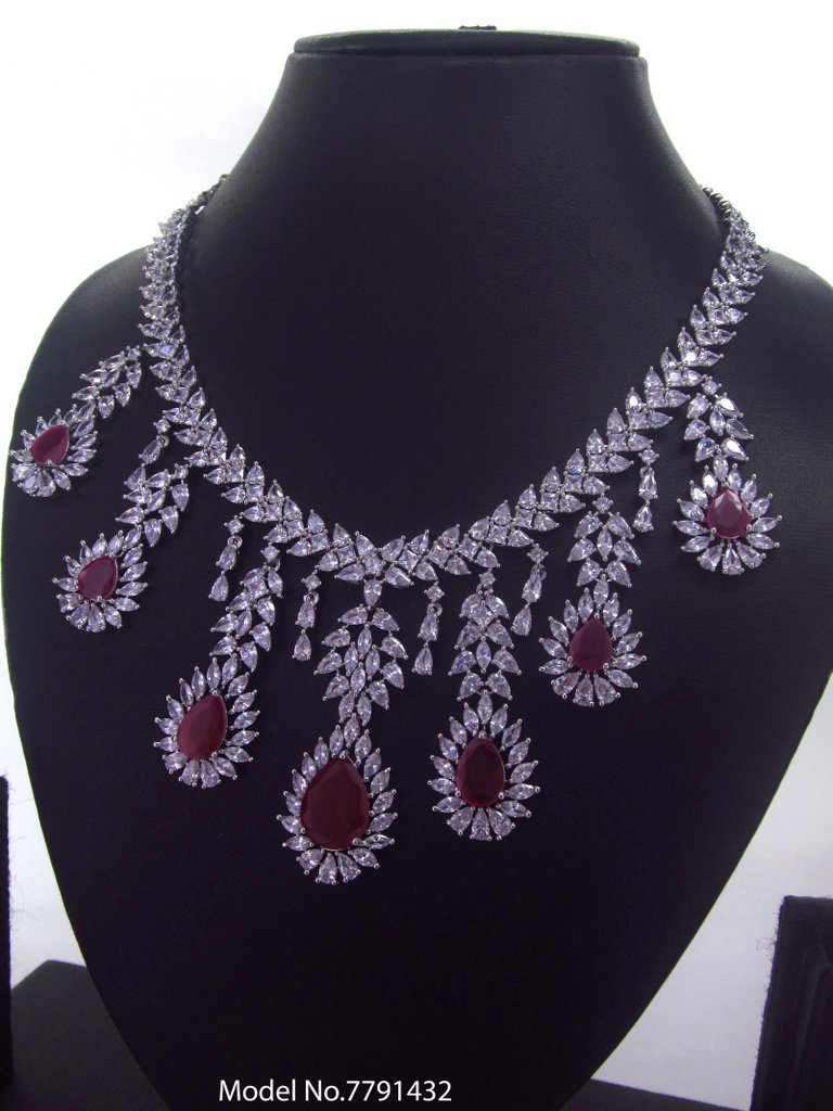 Western Necklace set