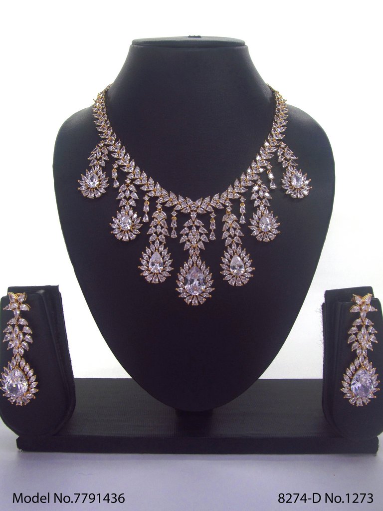 Gift Necklace Set in CZ