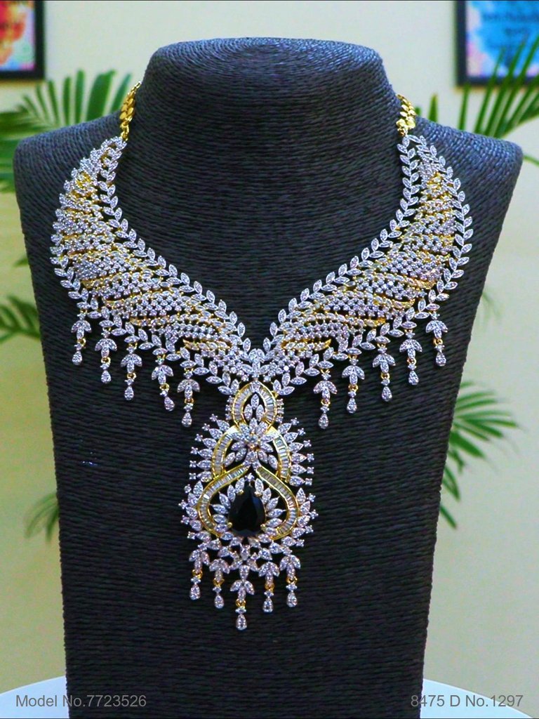 Western Necklace set