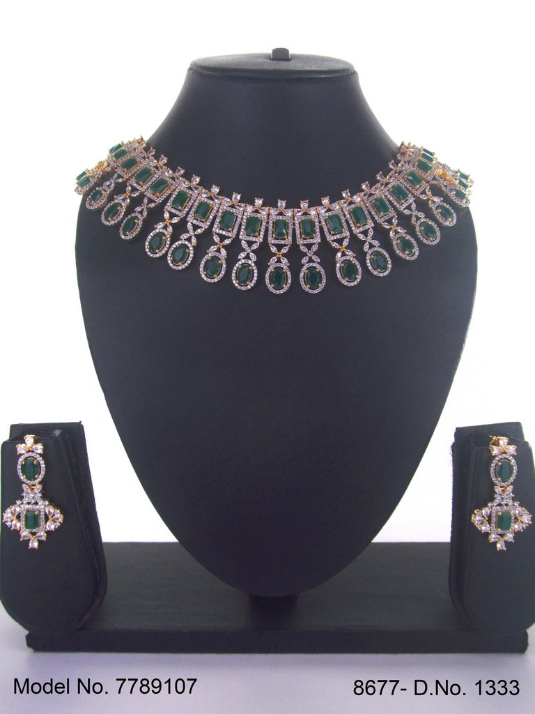 Handmade Traditional Masterpiece Zircon Jewelry Set