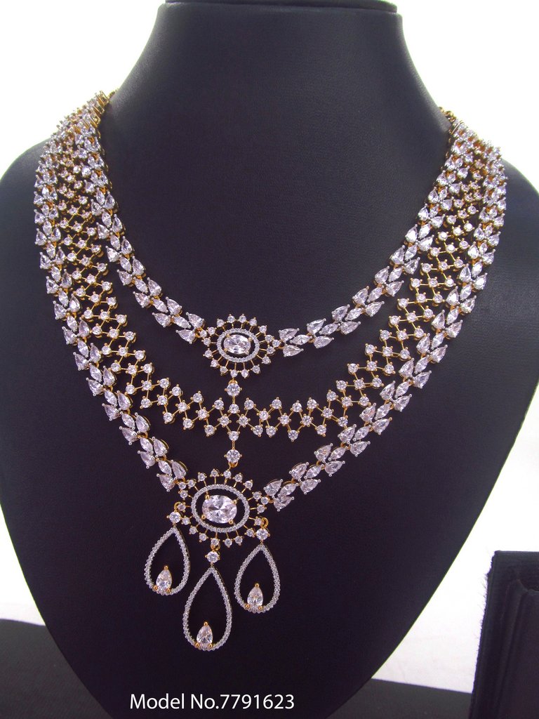 Designer Jewelry in Wholesale