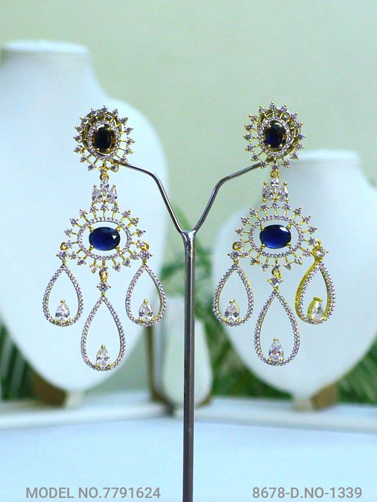 Showstopper Imitation Jewelry Set