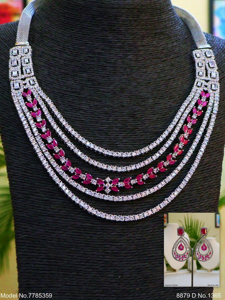 Traditional Zirconia Jewelry Set for Classy Women