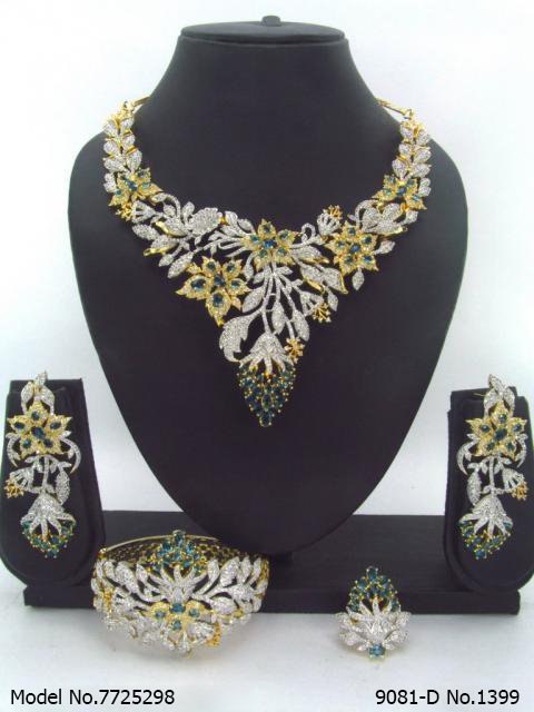 Gift Necklace Set in CZ