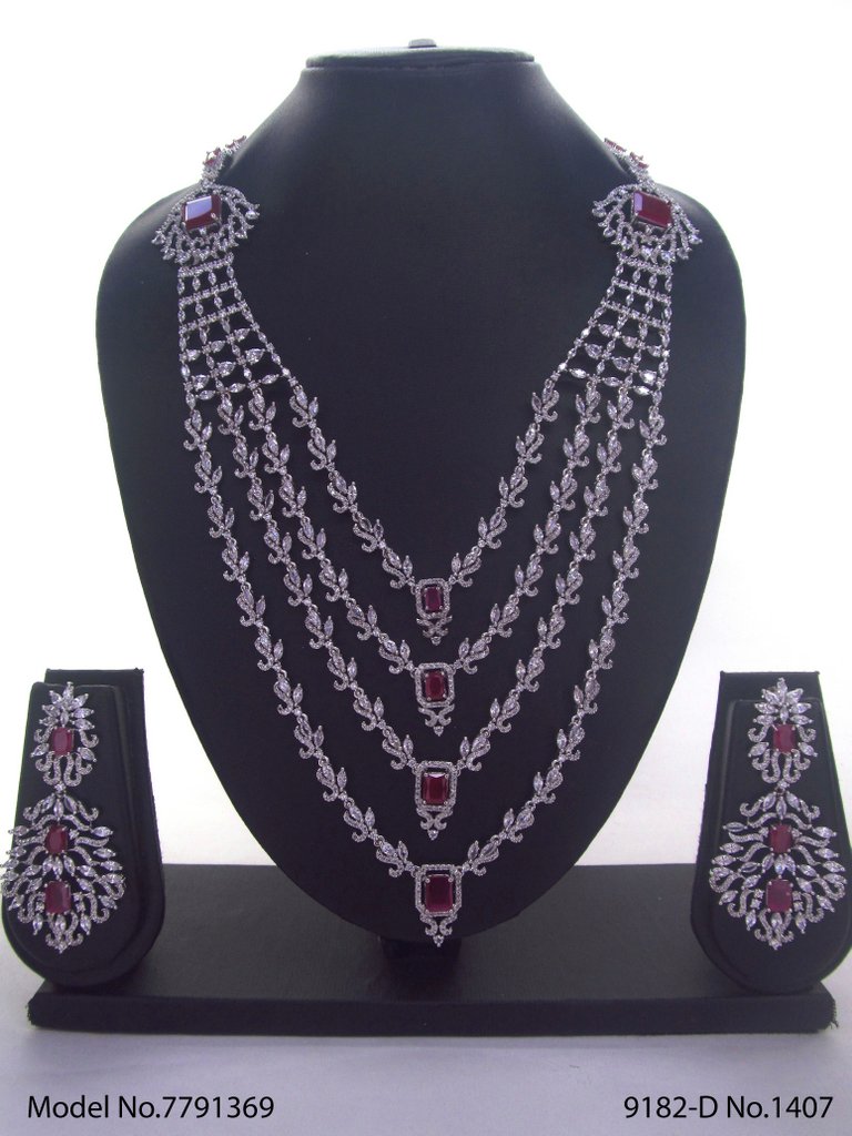 Western Necklace set